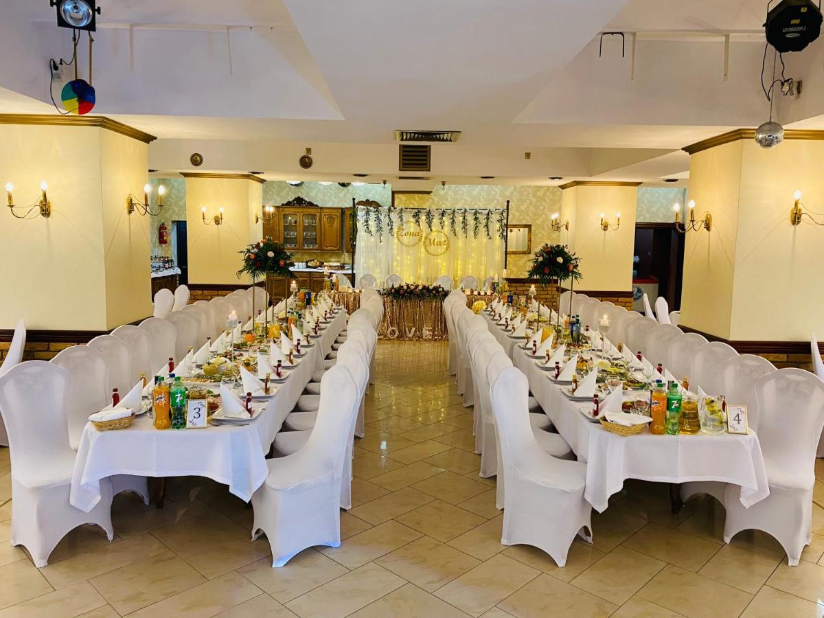Sala Bankietowa I Pokoje Goscinne Sokolka Εξωτερικό φωτογραφία
