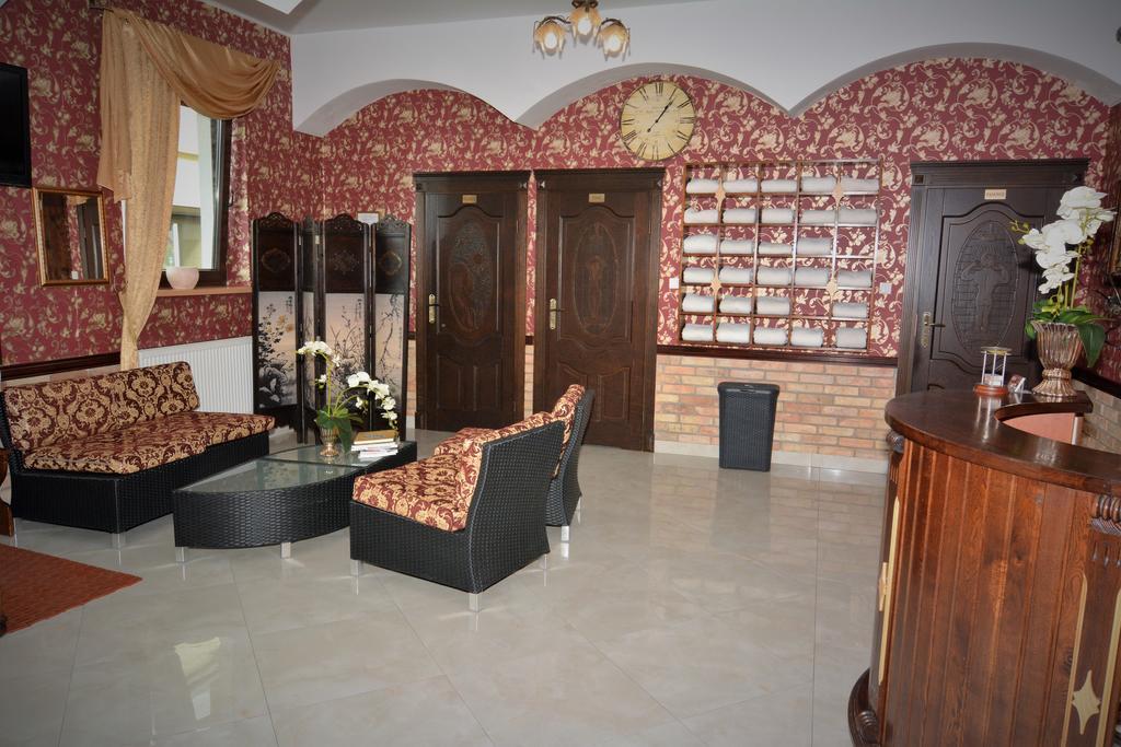 Sala Bankietowa I Pokoje Goscinne Sokolka Εξωτερικό φωτογραφία